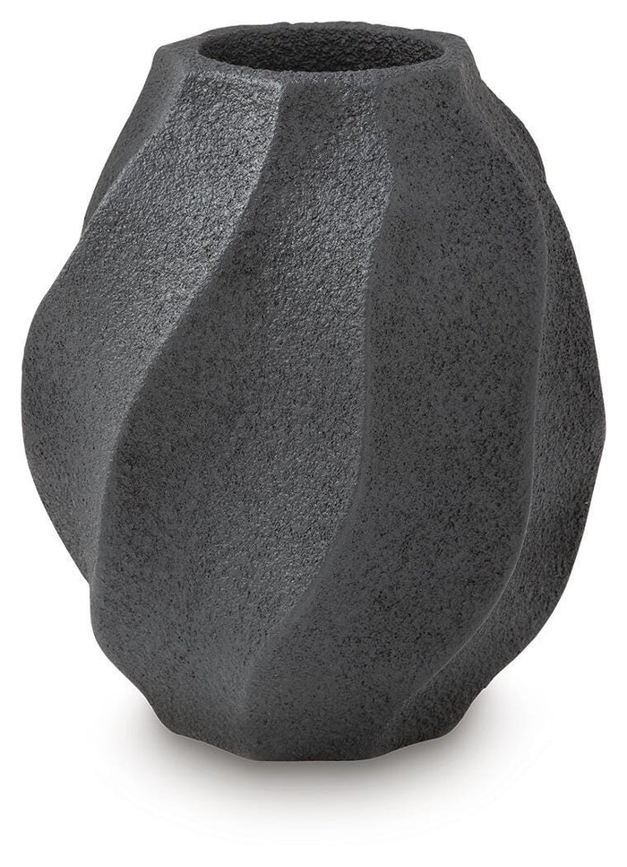 Judworth Vase