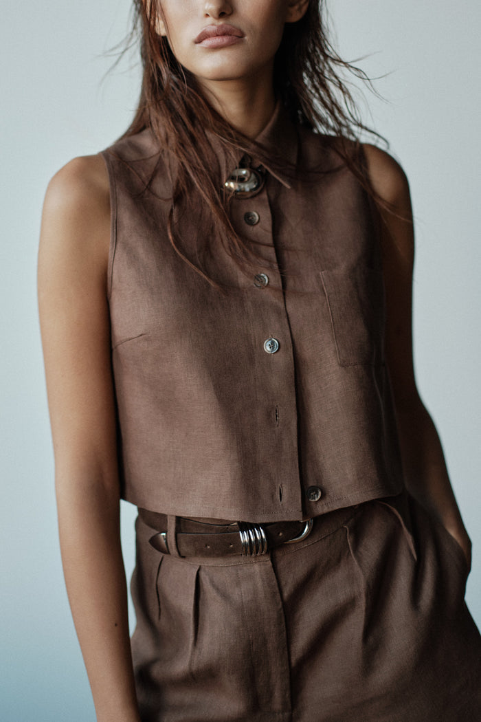 HEVRON Katja Top Chocolate Linen Top