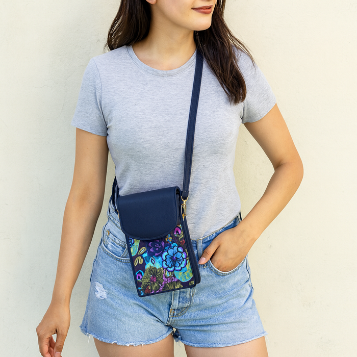 Women's floral crossbody phone wallet for travel and daily use-model image