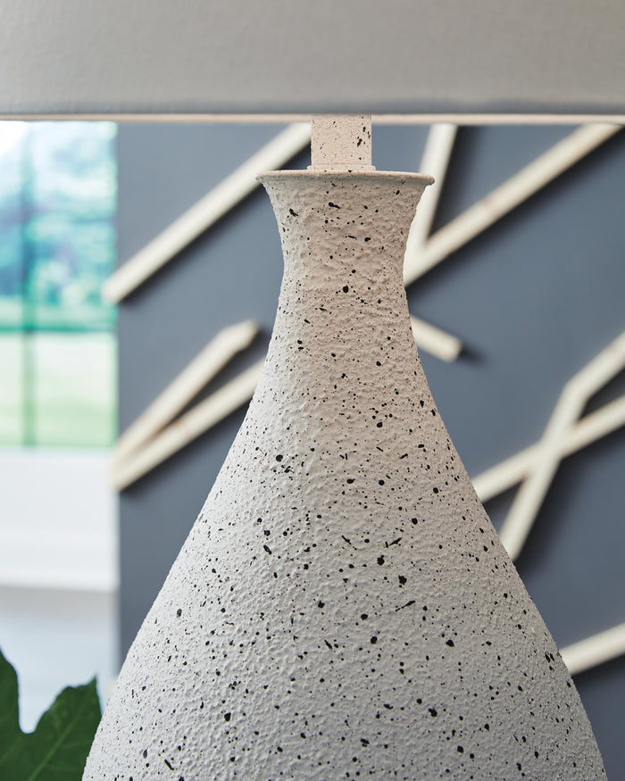 Wyattford Table Lamp